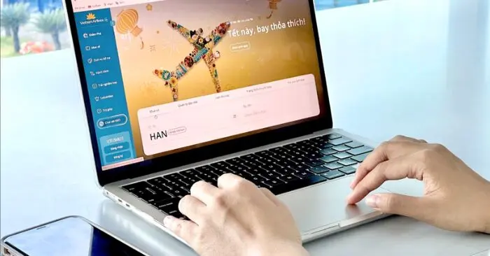 Vé máy bay Tết: Cảnh giác với bẫy "mã đặt chỗ ảo"