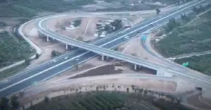 Thông xe cầu vượt Thanh Hà phục vụ dịp Tết Bính Ngọ