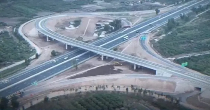 Thông xe cầu vượt Thanh Hà phục vụ dịp Tết Bính Ngọ