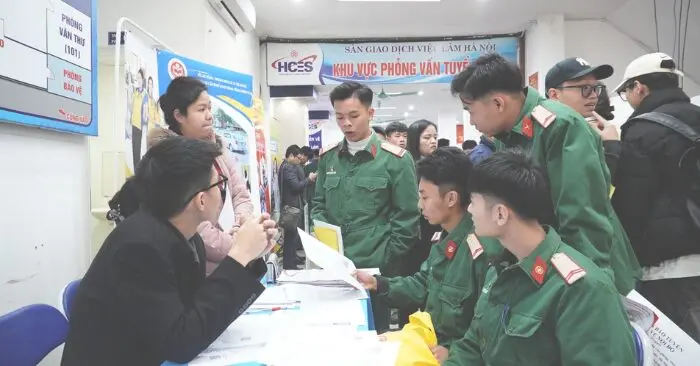 Trợ cấp xuất ngũ