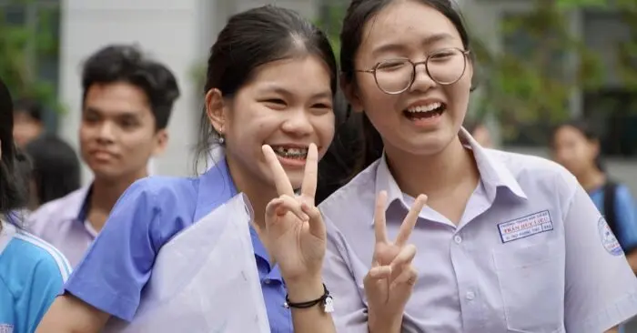 tuyển sinh lớp 10