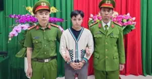 ài xế lao xe vào đám đông ở Đà Lạt