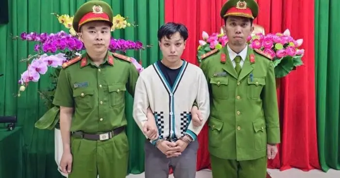ài xế lao xe vào đám đông ở Đà Lạt