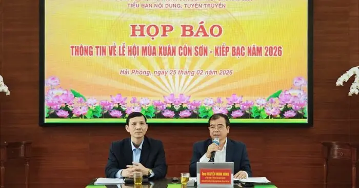 Lễ hội Côn Sơn – Kiếp Bạc
