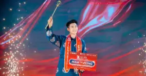 nam sinh 21 tuổi giành cú đúp quốc gia