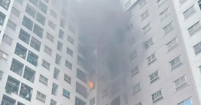 cháy căn hộ chung cư ở Hà Nội