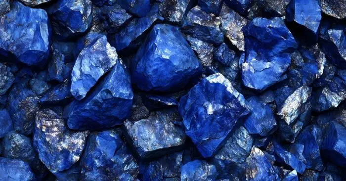 khoáng sản chiến lược