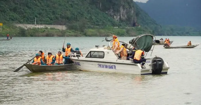 Vụ chìm đò sông Gianh