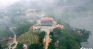 Đền Chín Gian