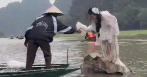 người mẫu ngã sông Tam Cốc