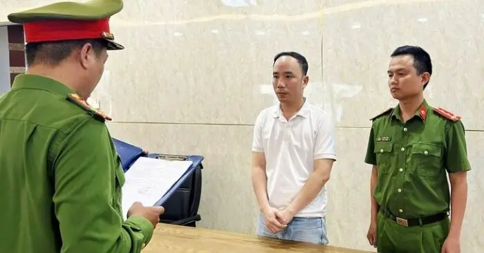 Đào tạo ma cấp chứng chỉ y khoa giả.