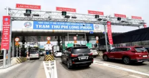 Lỗi khi lái xe qua trạm thu phí