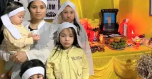 người cha khuyết tật qua đời