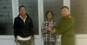 Trả lại 1,2 lượng vàng