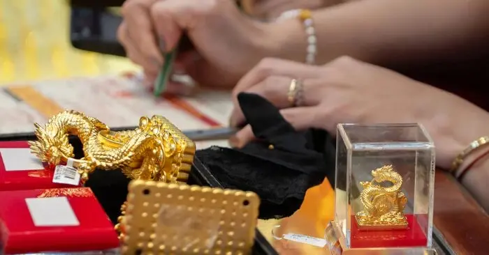 giá vàng giảm mạnh