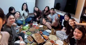 du học sinh đón Tết xa nhà