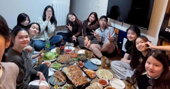 du học sinh đón Tết xa nhà