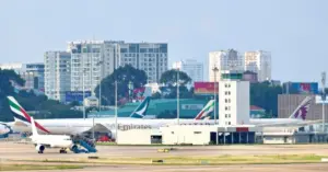 Hủy chuyến bay Trung Đông: Hàng nghìn người lỡ chuyến vì chiến sự leo thang