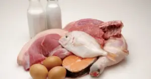 ăn nhiều protein