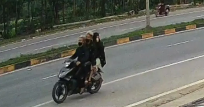 cướp xe