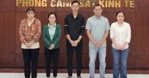 mỹ phẩm giả