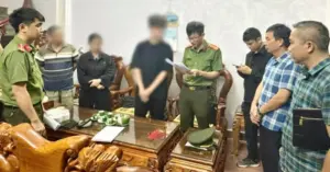 đường dây phát tán mã độc