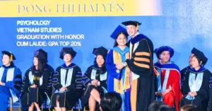 Đồng Thị Hải Yến đỗ thạc sĩ Harvard bằng nghị lực phi thường