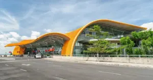 sân bay Liên Khương đóng cửa