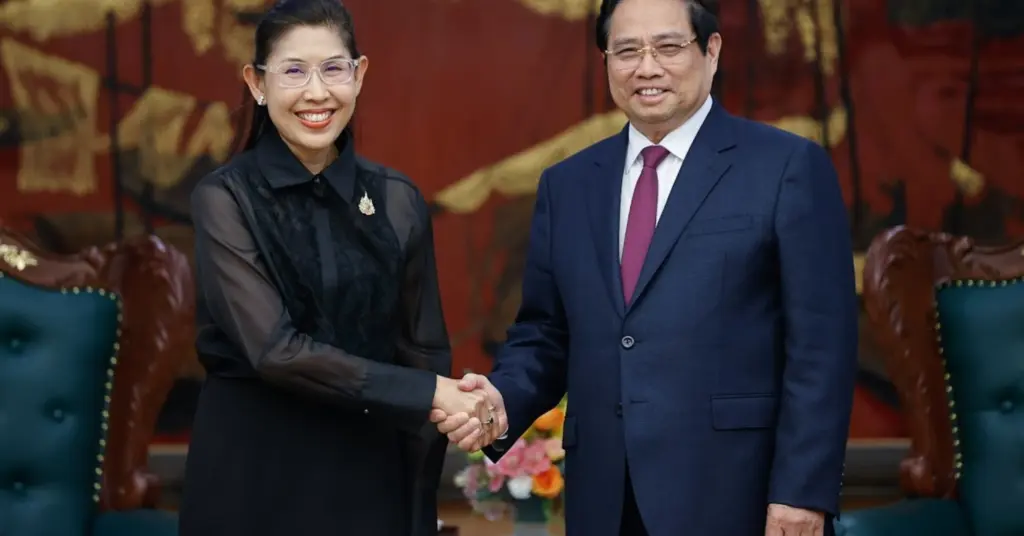 nhiên liệu hàng không Việt Nam