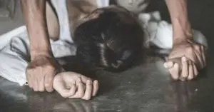xâm hại trẻ em