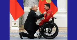 Putin quỳ gối