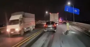 Tai nạn giao thông trên Cầu Thăng Long.