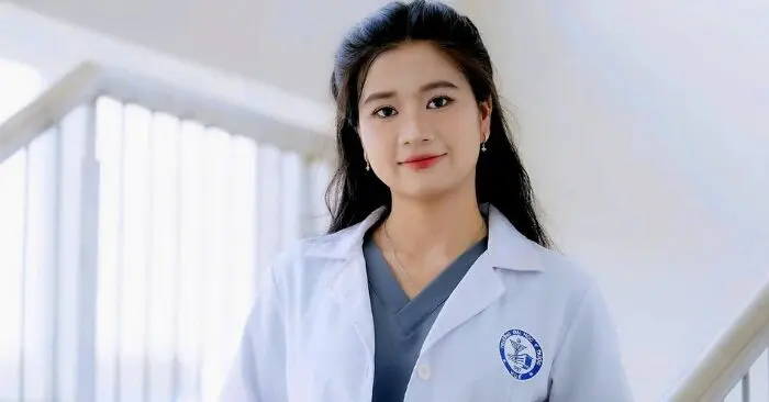 Nữ dược sĩ gác bằng đại học