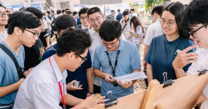 Đường sắt cao tốc
