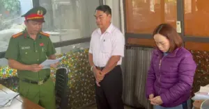 Mua bán trái phép hóa đơn