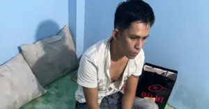 Thu giữ gần 1kg ma túy