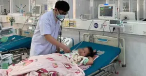 ong khoái tấn công