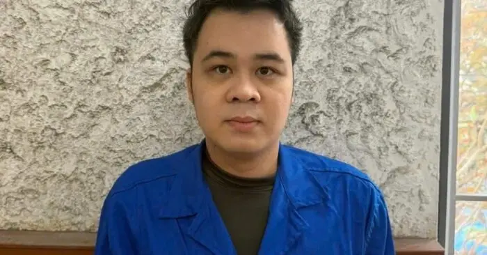 cán bộ ngân hàng lừa đảo