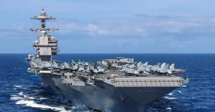 cháy tàu sân bay USS Gerald R. Ford