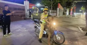 cảnh sát giao thông.