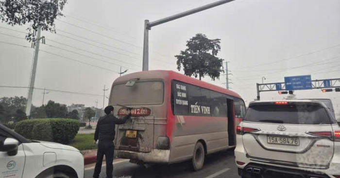 Bãi bỏ Nghị định 100
