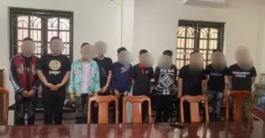 khởi tố thanh thiếu niên
