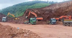 Khai thác khoáng sản trái phép