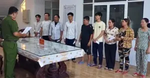 Cướp giật ở Tân Huê Viên