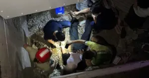 chụp ảnh cầu Biển Hồ