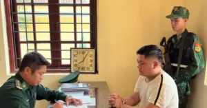 Mua bán người