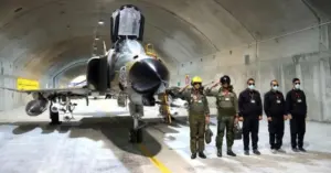 căn cứ ngầm Iran