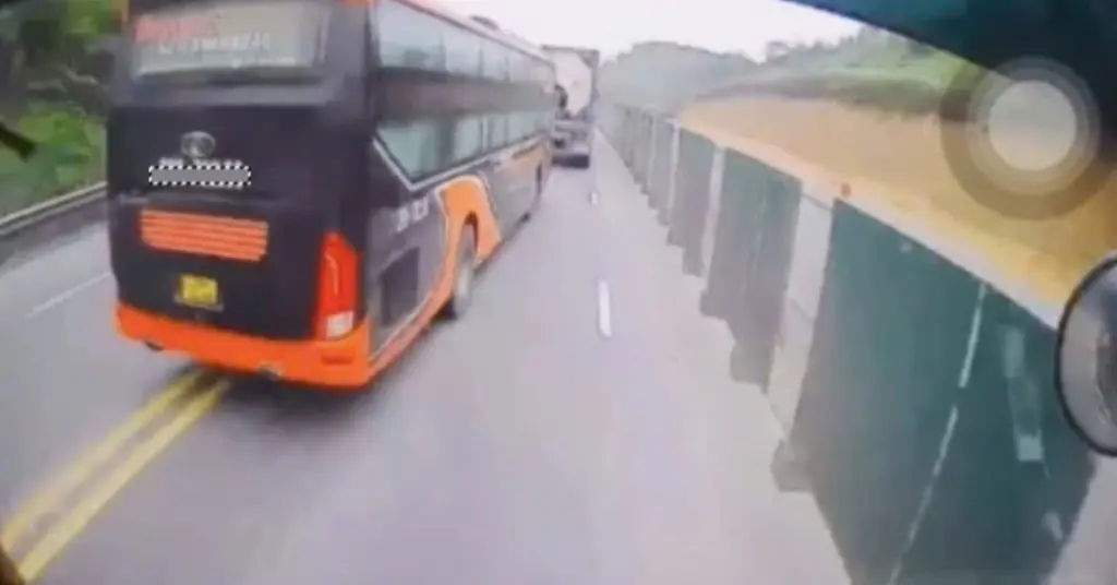 lấn làn vượt ẩu