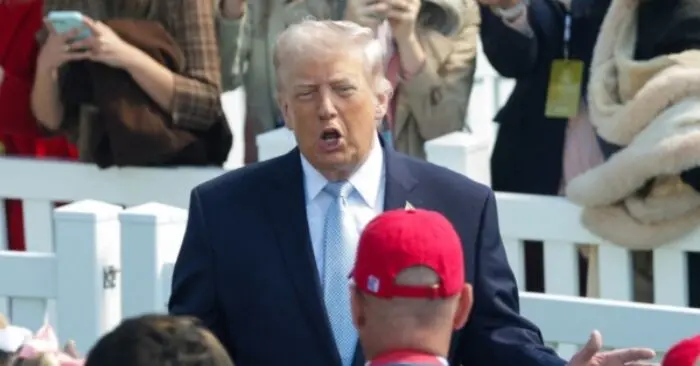 Ông Trump