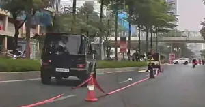 Tai nạn Mercedes G63 Hà Nội